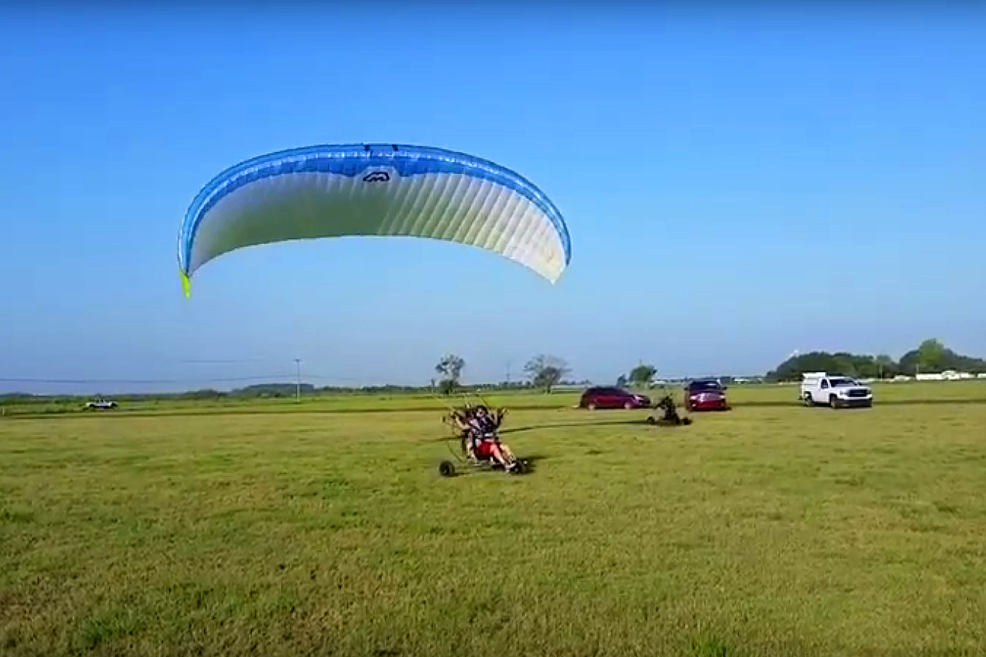 Paramotor training flight